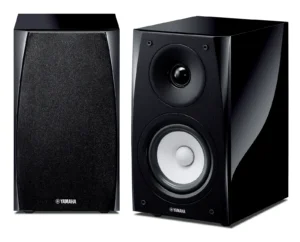 Par de altavoces de estantería Yamaha NS-BP182